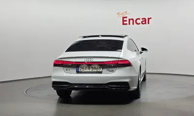 Audi A7 2020, 76605 км, за 25272.42 USD