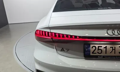 Audi A7 2020, 76605 км, за 25272.42 USD - фото 23