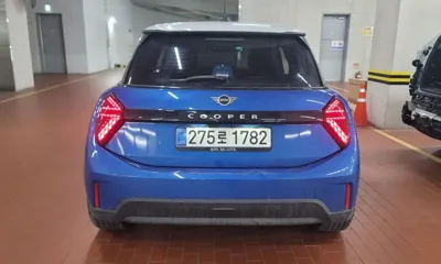 MINI Cooper 2025, 5448 км, за 19169.76 USD