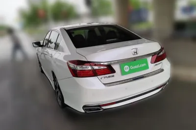 Honda Accord 2016, 128700 км, за 11745 USD