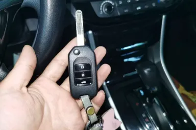 Honda Accord 2016, 128700 км, за 11745 USD - фото 17