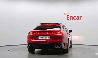 Kia Stinger 2021, 112486 км, за 12156.27 USD