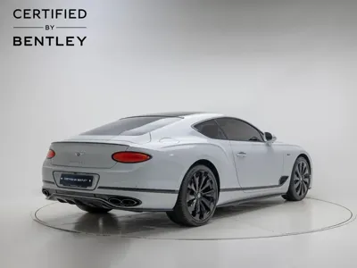Bentley Continental 2024, 5915 км, за 220022.22 USD