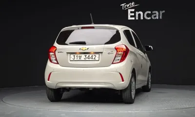 ChevroletGMDaewoo Spark 2017, 91166 км, за 2363.14 USD