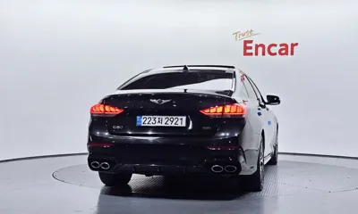 Genesis G80 2018, 141319 км, за 10437.18 USD