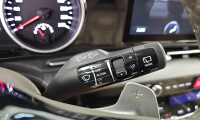 Kia Canival 2023, 54932 км, за 17255.97 USD - фото 29