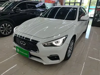 Infiniti Q50L 2018, 85399 км, за 9402.41 USD