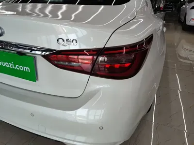 Infiniti Q50L 2018, 85399 км, за 9402.41 USD - фото 8