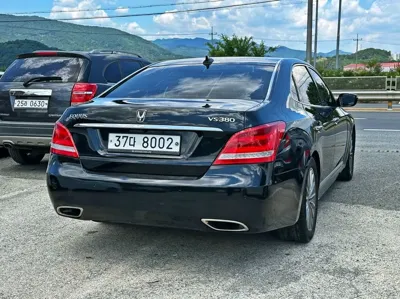 Hyundai Equus 2015, 275128 км, за 3413.42 USD