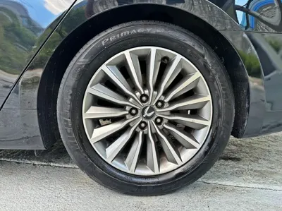 Hyundai Equus 2015, 275128 км, за 3413.42 USD - фото 7