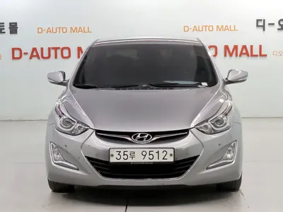 Hyundai Avante 2015, 167995 км, за 2953.92 USD