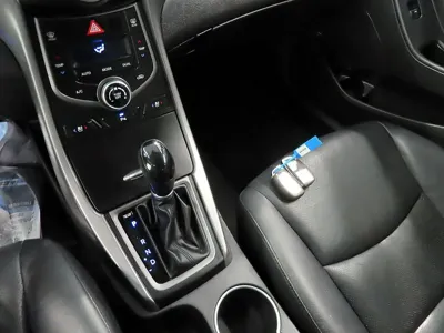 Hyundai Avante 2015, 167995 км, за 2953.92 USD - фото 9