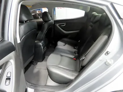 Hyundai Avante 2015, 167995 км, за 2953.92 USD - фото 11