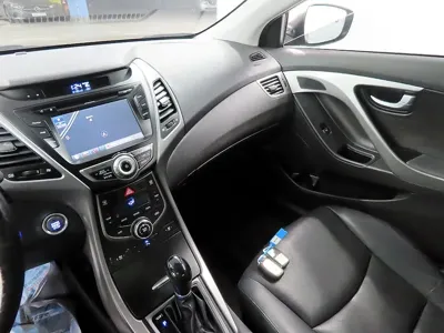 Hyundai Avante 2015, 167995 км, за 2953.92 USD - фото 18
