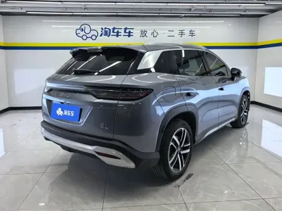 BYD L DM-i 2024, 23800 км, за 14081.54 USD