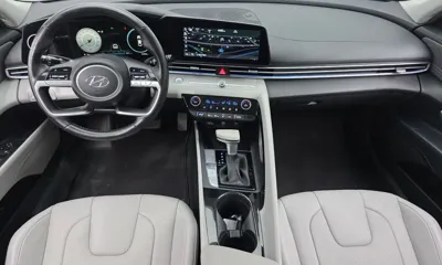 Hyundai Avante 2021, 134950 км, за 9188.27 USD - фото 7