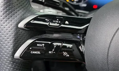Mercedes-Benz C-Class 2023, 23955 км, за 31596.11 USD - фото 20