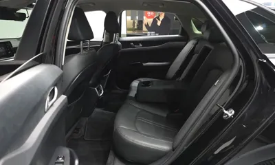 Kia K5 2020, 78360 км, за 12273.28 USD - фото 11