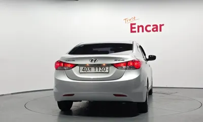 Hyundai Avante 2012, 43011 км, за 2665.28 USD