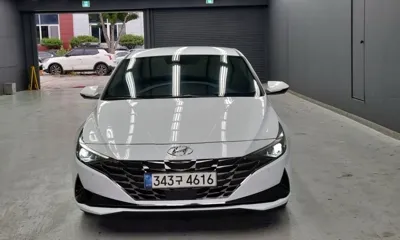 Hyundai Avante 2021, 36222 км, за 11694.72 USD