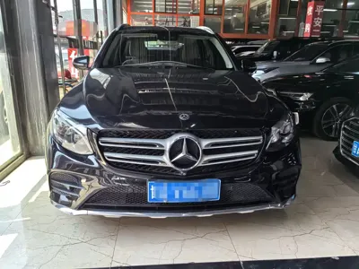 Mercedes-Benz GLC 2018, 100000 км, за 19099.1 USD
