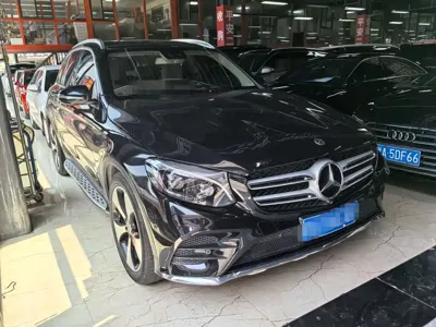 Mercedes-Benz GLC 2018, 100000 км, за 19099.1 USD