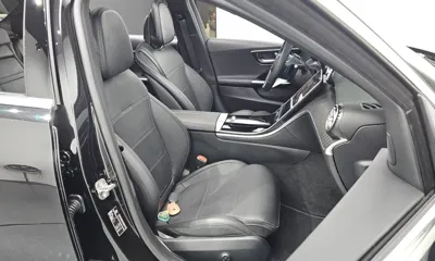 Mercedes-Benz C-Class 2024, 23754 км, за 29402.04 USD - фото 10