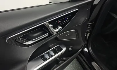 Mercedes-Benz C-Class 2024, 23754 км, за 29402.04 USD - фото 18