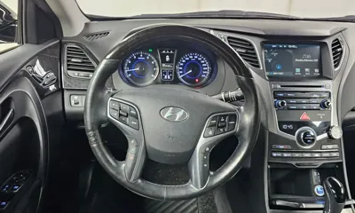 Hyundai Grandeur 2017, 121497 км, за 4690.56 USD - фото 13