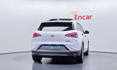 Hyundai Nexo 2023, 107646 км, за 12012.6 USD