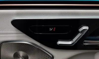 Mercedes-Benz EQS 2023, 31601 км, за 59110.59 USD - фото 18