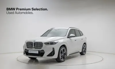 BMW iX1 · 2023 год