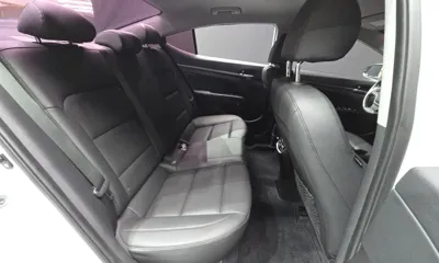 Hyundai Avante 2016, 38711 км, за 6707.04 USD - фото 12