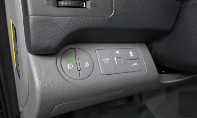 Hyundai Starex 2019, 80408 км, за 11854.29 USD - фото 12