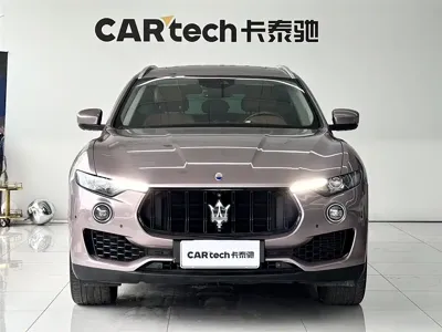 Maserati Levante 2016, 134000 км, за 24530.96 USD