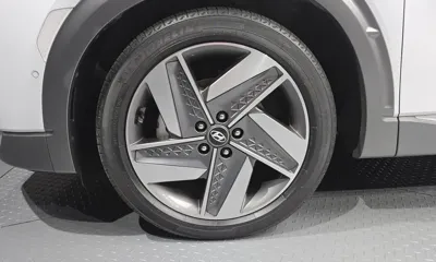 Hyundai Nexo 2023, 35708 км, за 13551.04 USD