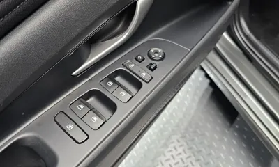 Hyundai Avante 2021, 59763 км, за 10634.11 USD - фото 28