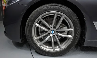BMW 5-Series 2020, 51198 км, за 20446.69 USD
