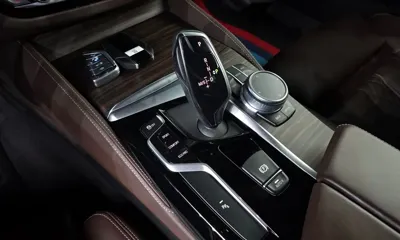 BMW 5-Series 2020, 51198 км, за 20446.69 USD - фото 9