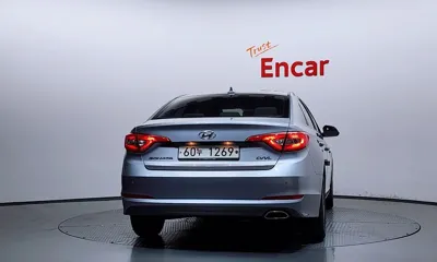 Hyundai Sonata 2015, 124216 км, за 4594.98 USD
