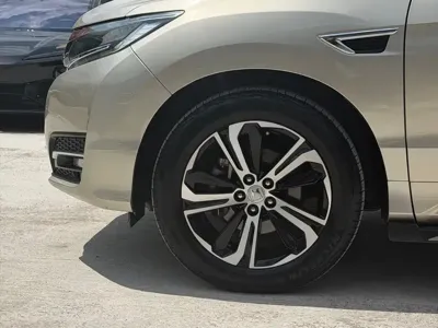Honda UR-V 2017, 130000 км, за 12674.33 USD - фото 6