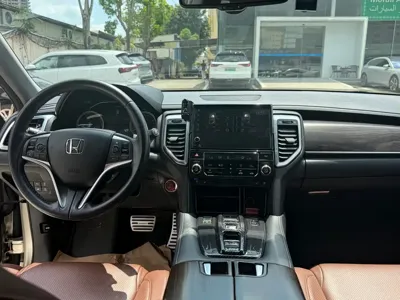 Honda UR-V 2017, 130000 км, за 12674.33 USD - фото 14