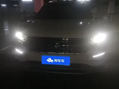 Volkswagen Tayron 2022, 64100 км, за 15618.31 USD