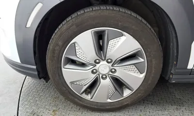 Hyundai Kona 2020, 215332 км, за 8139.61 USD