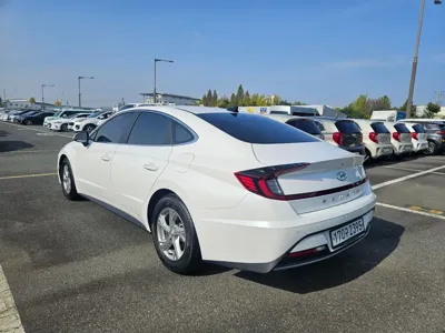 Hyundai Sonata 2020, 98885 км, за 10336.08 USD