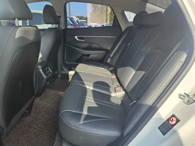 Hyundai Sonata 2020, 98885 км, за 10336.08 USD - фото 6