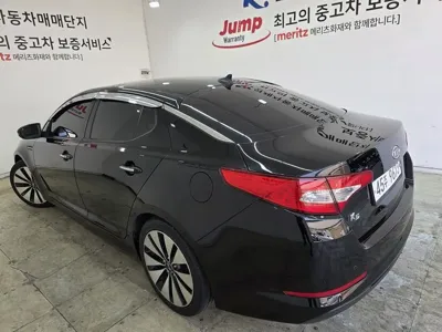Kia K5 2011, 160634 км, за 2822.63 USD