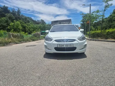 Hyundai Accent · 2013 год