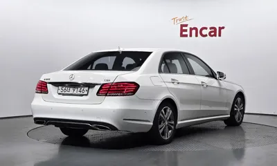 Mercedes-Benz E-Class 2014, 153957 км, за 5993.49 USD