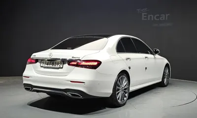 Mercedes-Benz E-Class 2021, 95844 км, за 22687.37 USD